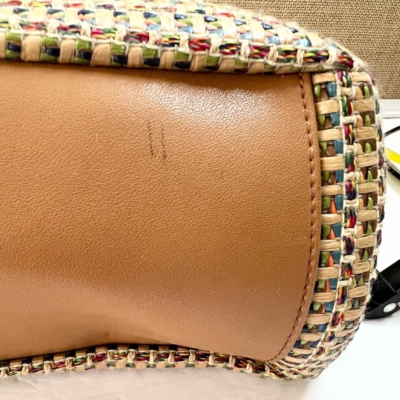 Vintage Fossil Purse Bag Satchel With Wooden Handles and Key Accessory - Picture 6 of 15